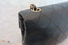 Load image into Gallery viewer, CHANEL Mini Matelasse single flap chain shoulder bag Lambskin Black/Gold hadware Shoulder bag 800020110
