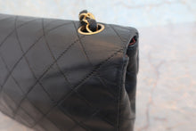 Load image into Gallery viewer, CHANEL Mini Matelasse single flap chain shoulder bag Lambskin Black/Gold hadware Shoulder bag 800020110
