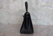 Load image into Gallery viewer, HERMES MINI KELLY 20 Box carf leather Black □A Engraving Shoulder bag 800060207
