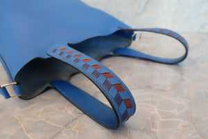 HERMES PICOTIN LOCK PM Tressage Epsom leather Blue zellige/Blue encre/Rouge H C Engraving Hand bag 700090139