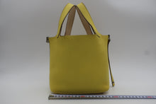 Load image into Gallery viewer, HERMES PICOTIN LOCK CASAQUE PM Clemence leather Lime/Nata Y Engraving Hand bag 800090200
