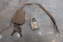 将图片加载到图库查看器，HERMES KELLY 35 Clemence leather Gris tourterelle □N刻印 Shoulder bag 600080134
