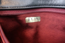 Load image into Gallery viewer, CHANEL Mini Matelasse single flap chain shoulder bag Lambskin Black/Gold hadware Shoulder bag 800020110
