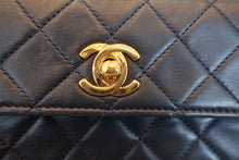 画像をギャラリービューアに読み込む, CHANEL/シャネル ミニマトラッセチェーンショルダーバッグ ラムスキン ネイビー/ゴールド金具 ショルダーバッグ 800010028
