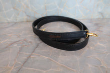 Load image into Gallery viewer, HERMES MINI KELLY 20 Box carf leather Black □A Engraving Shoulder bag 800060207
