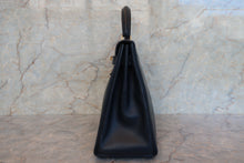 将图片加载到图库查看器，HERMES KELLY 32 Box carf leather Navy ○W刻印 Shoulder bag 700100146
