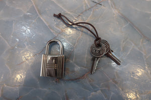 HERMES PICOTIN LOCK TOUCH MM Clemence leather/Swift leather Cuivre/Jaune d'or X Engraving Hand bag 700090134