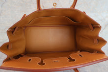 将图片加载到图库查看器，HERMES HAUT A COURROIRE 32 Veche lether Natural □F刻印 Hand bag 600080142
