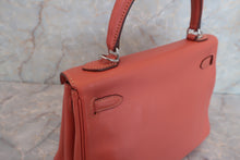 将图片加载到图库查看器，HERMES KELLY 25 Swift leather Rosy □L刻印 Shoulder bag 600080125
