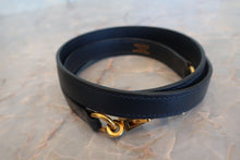 将图片加载到图库查看器，HERMES KELLY 32 Box carf leather Navy ○W刻印 Shoulder bag 700100146
