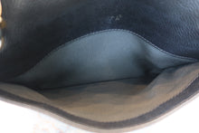 画像をギャラリービューアに読み込む, CHANEL/シャネル トリプルココマークチェーンショルダーバッグ キャビアスキン ブラック/ゴールド金具 ショルダーバッグ 800030125
