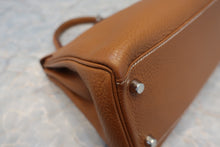 将图片加载到图库查看器，HERMES KELLY 28 Clemence leather Gold X刻印 Shoulder bag 700070040
