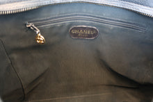 画像をギャラリービューアに読み込む, CHANEL/シャネル トリプルココマークチェーンショルダーバッグ キャビアスキン ブラック/ゴールド金具 ショルダーバッグ 800030125
