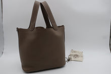 将图片加载到图库查看器，HERMES PICOTIN LOCK MM Clemence leather Etoupe gray U刻印 Hand bag 800090247
