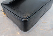 画像をギャラリービューアに読み込む, CHANEL/シャネル ココマークチェーンショルダーバッグ キャビアスキン ブラック/ゴールド金具 ショルダーバッグ 800040007
