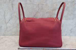 HERMES／エルメス リンディ34 トリヨンクレマンス ルビー □O刻印 ショルダーバッグ 700070016