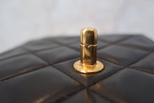 画像をギャラリービューアに読み込む, CHANEL/シャネル マトラッセチェーンショルダーバッグ ラムスキン ブラック/ゴールド金具 ショルダーバッグ 800010054
