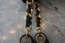 画像をギャラリービューアに読み込む, CHANEL/シャネル ココマークチェーンショルダーバッグ キャビアスキン ブラック/ゴールド金具 ショルダーバッグ 800030168
