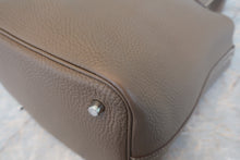 Load image into Gallery viewer, HERMES PICOTIN LOCK MM Clemence leather Etoupe gray □O Engraving Hand bag 800070022
