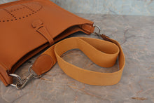 画像をギャラリービューアに読み込む, HERMES／エルメス エブリン1PM ボックスカーフ ナチュラル □D刻印 ショルダーバッグ 800030185
