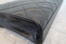 画像をギャラリービューアに読み込む, CHANEL/シャネル マトラッセハンドバッグ キャビアスキン ブラック/ゴールド金具 ハンドバッグ 800010030
