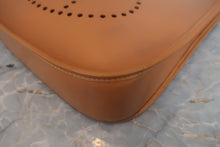 画像をギャラリービューアに読み込む, HERMES／エルメス エブリン1PM ボックスカーフ ナチュラル □D刻印 ショルダーバッグ 800030185
