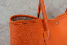 将图片加载到图库查看器，HERMES  GARDEN PARTY PM Negonda leather Orange □N刻印 Tote bag 800050089
