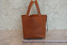 将图片加载到图库查看器，HERMES PICOTIN LOCK Eclat MM Clemence leather/Swift leather Gold/Nata Y刻印 Hand bag 800080097
