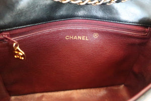 CHANEL/シャネル マトラッセシングルフラップチェーンショルダーバッグ ラムスキン ブラック/ゴールド金具 ショルダーバッグ 600070054