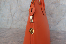 画像をギャラリービューアに読み込む, HERMES／エルメス ボリード35 ヴォーガリバー オレンジ □C刻印 ショルダーバッグ 700090121
