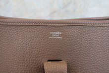 画像をギャラリービューアに読み込む, HERMES／エルメス エブリン3ＰＭ トリヨンクレマンス エトゥープ □R刻印 ショルダーバッグ 800030179
