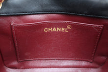 Load image into Gallery viewer, CHANEL Mini Matelasse Chain shoulder bag Lambskin Black/Gold hardware Shoulder bag 800090204
