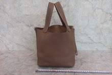 将图片加载到图库查看器，HERMES PICOTIN LOCK MM Clemence leather Etoupe gray D刻印 Hand bag 800030084
