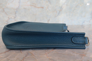 HERMES／エルメス エブリンTPM トリヨンクレマンス コルヴェール □R刻印 ショルダーバッグ 700080106