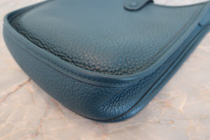HERMES／エルメス エブリンTPM トリヨンクレマンス コルヴェール □R刻印 ショルダーバッグ 700080106