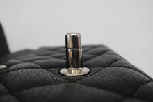 画像をギャラリービューアに読み込む, CHANEL/シャネル マトラッセＷフラップＷチェーンショルダーバッグ キャビアスキン ブラック/シルバー金具 ショルダーバッグ 800100023
