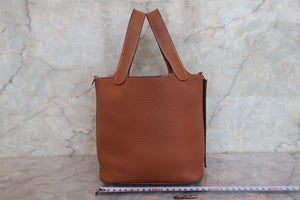 HERMES／エルメス ピコタンロックＰＭ トリヨンクレマンス ゴールド X刻印 ハンドバッグ 700090138