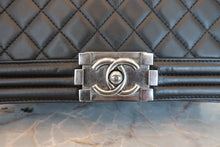 将图片加载到图库查看器，CHANEL/香奈儿 Leboy 链条包 羊皮 Black/Silver hadware(黑色/银色金属) 肩背包 800070008
