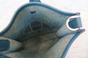 HERMES／エルメス エブリンTPM トリヨンクレマンス コルヴェール □R刻印 ショルダーバッグ 700080106