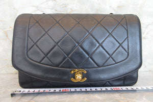 CHANEL/シャネル ダイアナマトラッセチェーンショルダーバッグ ラムスキン ネイビー/ゴールド金具 ショルダーバッグ 700060189