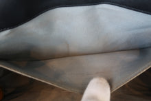 将图片加载到图库查看器，CHANEL/香奈儿 Leboy 链条包 羊皮 Black/Silver hadware(黑色/银色金属) 肩背包 800070008
