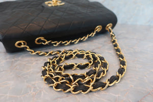 CHANEL/香奈儿 大号CF 单盖 链条包 羊皮 Black/Gold hadware(黑色/金色金属) 肩背包 600070042