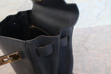 将图片加载到图库查看器，HERMES KELLY 28 Togo leather Black □I刻印 Shoulder bag 700120062
