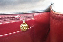 将图片加载到图库查看器，CHANEL/香奈儿 大号CF 单盖 链条包 羊皮 Black/Gold hadware(黑色/金色金属) 肩背包 700060192
