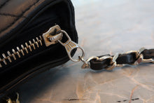 Load image into Gallery viewer, CHANEL Matelasse chain tote bag Lambskin Black/Gold hadware Tote bag 800080126
