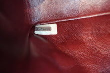 Load image into Gallery viewer, CHANEL Mini matelasse chain shoulder bag Lambskin Black/Gold hadware Shoulder bag 600050232
