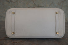 将图片加载到图库查看器，HERMES BIRKIN 30 Clemence leather White □L刻印 Hand bag 800020098
