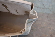 将图片加载到图库查看器，HERMES BIRKIN 30 Clemence leather White □L刻印 Hand bag 800020098
