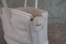 将图片加载到图库查看器，HERMES BIRKIN 30 Clemence leather White □L刻印 Hand bag 800020098
