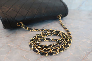 CHANEL Matelasse single flap chain shoulder bag Lambskin Black/Gold hadware Shoulder bag 600070015